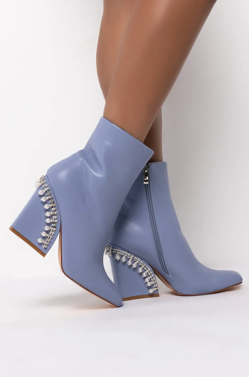 AZALEA WANG ALL YOUR LOVE CHUNKY BOOTIE IN PERIWINKLE