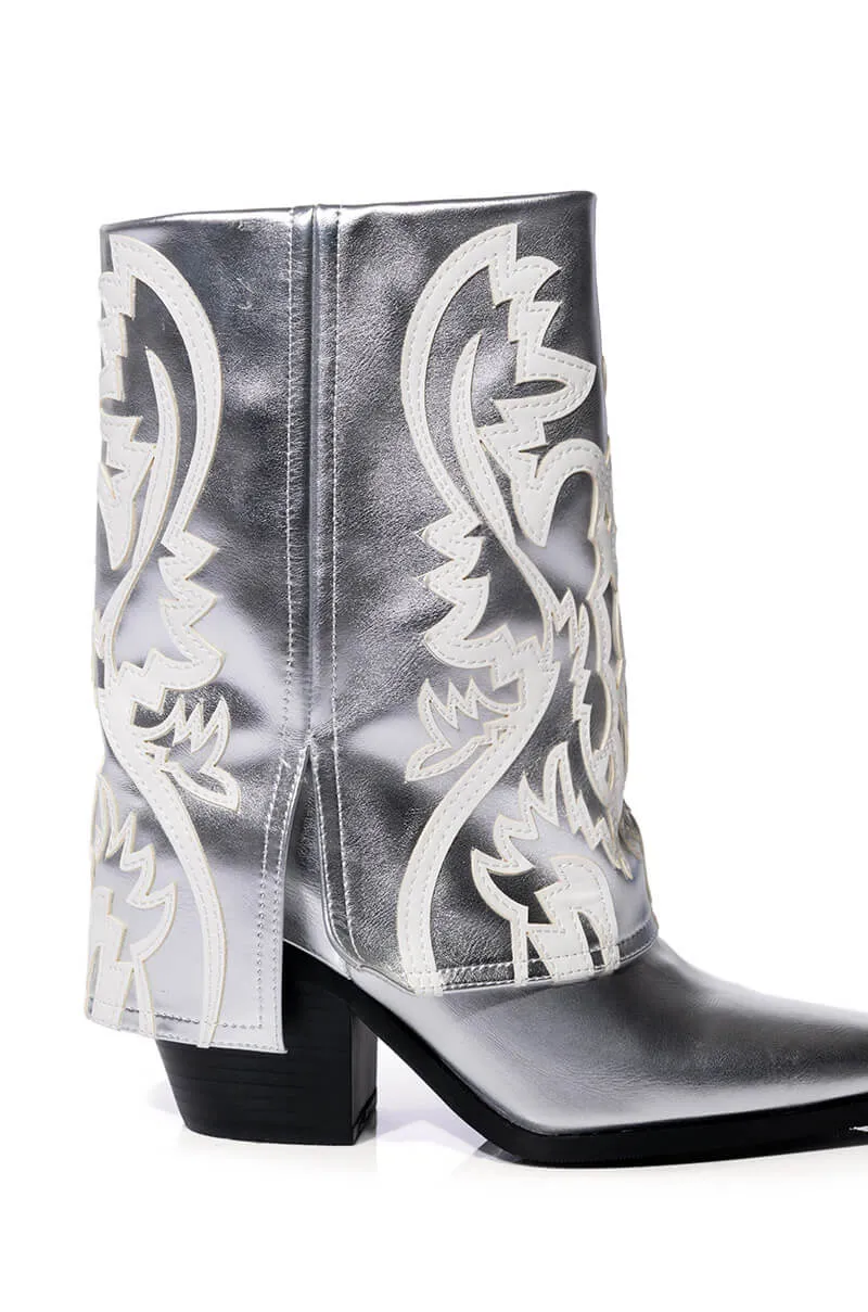 AZALEA WANG ESPERANZA WESTERN STYLE BOOTIE IN METALLIC SILVER