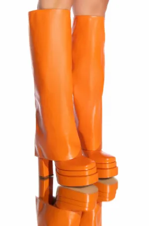 AZALEA WANG INVISIBLE KNEE HIGH FOLD OVER CHUNKY BOOT IN ORANGE