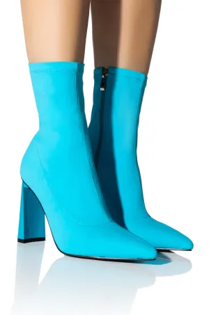 AZALEA WANG MOSCATO MESH CHUNKY BOOTIE IN BLUE