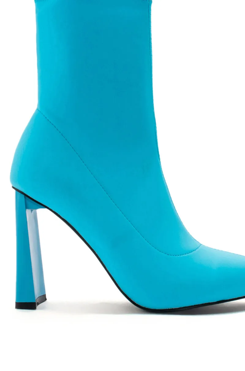 AZALEA WANG MOSCATO MESH CHUNKY BOOTIE IN BLUE