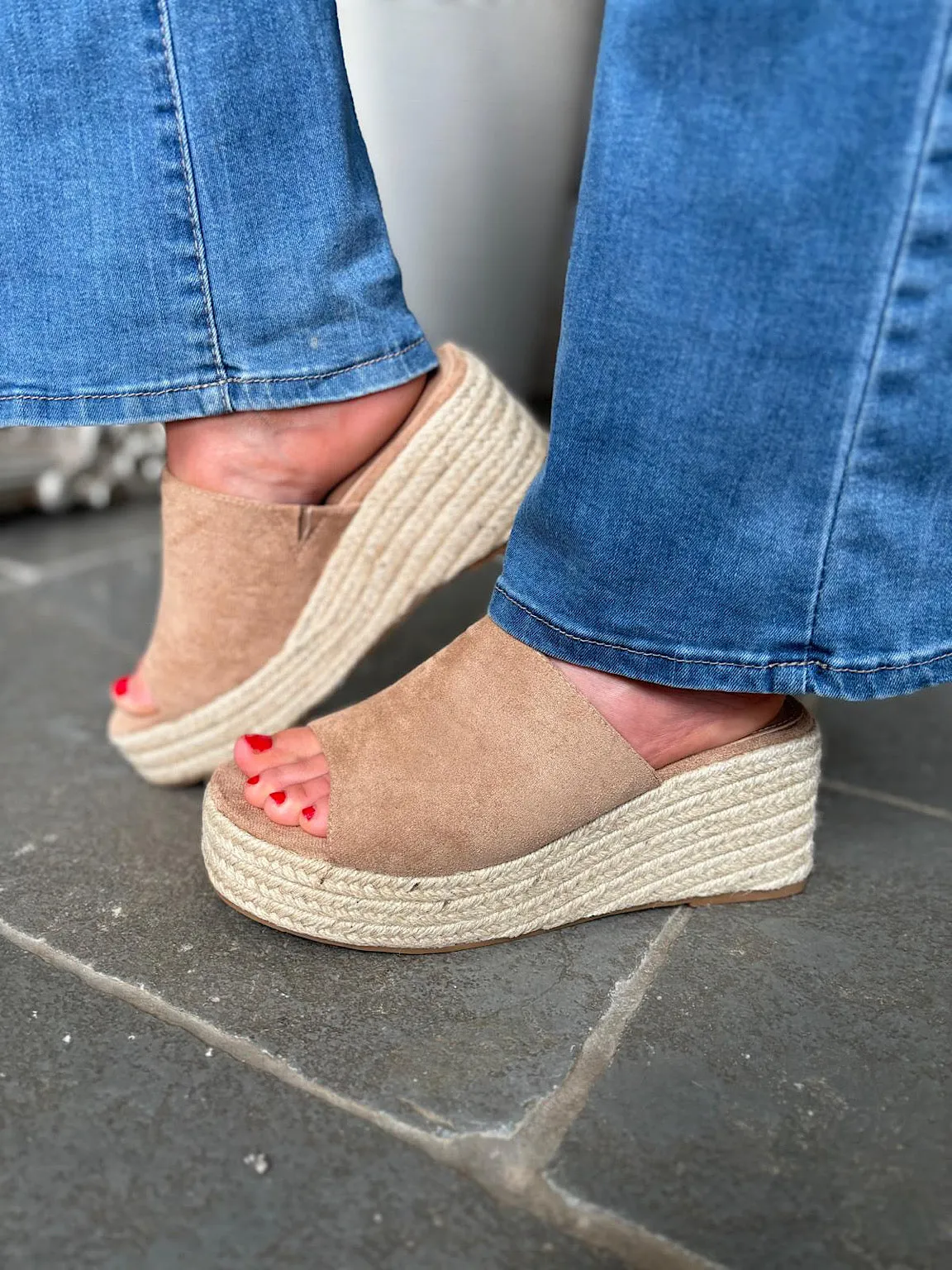 Camel Open Toe Platform Espadrille Wedge