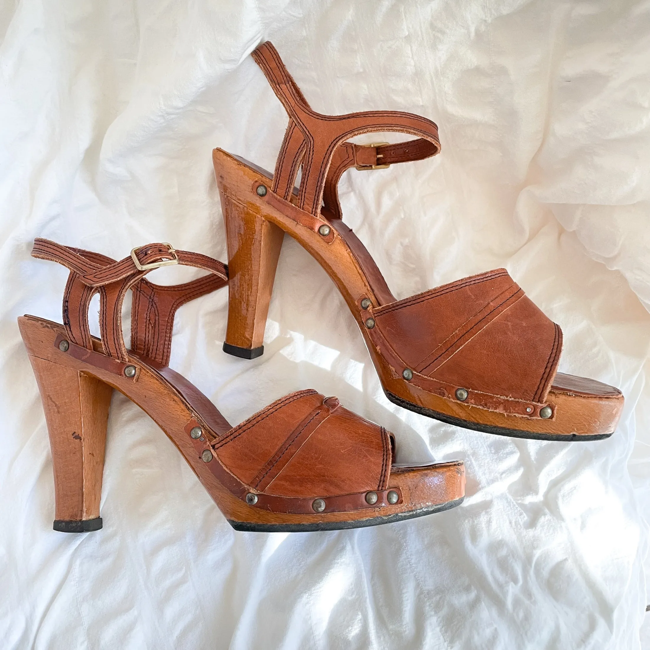 SOLD Carber Vintage 70s Leather Platform Shoes