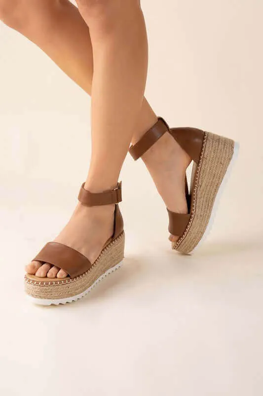 TUCKIN-S Tan Brown Platform Wedges Sandals